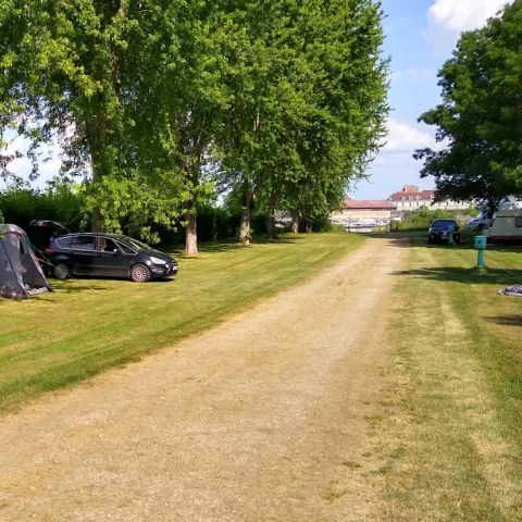 Camping de l'Arquebuse - Côte-d'Or - Image N°5