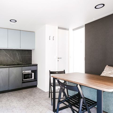 MOBILHOME 4 personnes - Deluxe Family Three-Bedroom Camping Home