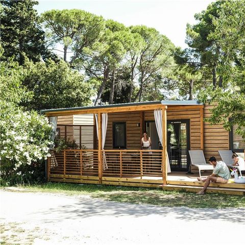 MOBILHOME 5 personnes - Deluxe Family Three-Bedroom Camping Home 4+1