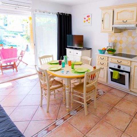 APPARTEMENT 4 personnes - 3 pièces Mezzanine 56 m² - 2 chambres - Climatisation et TV