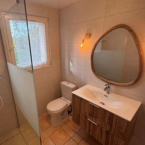 APPARTEMENT 4 personnes - Appartement 2 pièces 40m² - 1 chambre - douche - TV - jacuzzi