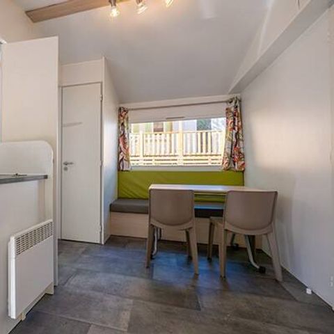 MOBILHOME 6 personnes - Mobil-home | Comfort | 2 Ch. | 4/6 Pers. | Terrasse Simple | 1 SDB | Clim.