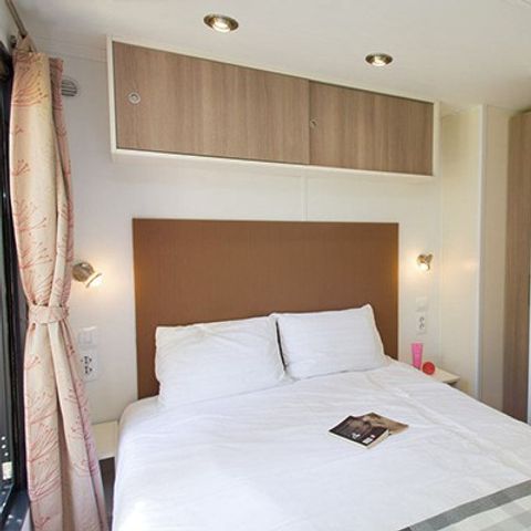MOBILHOME 6 personnes - Homair mobil homes au camping de la Méditerranée l Comfort XL | 3 Ch. | 6 Pers. | Terrasse surélevée | Clim.