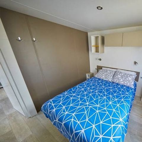 MOBILHOME 4 personnes - Comfort XL | 2 Ch. | 4 Pers. | Terrasse surélevée | Clim.