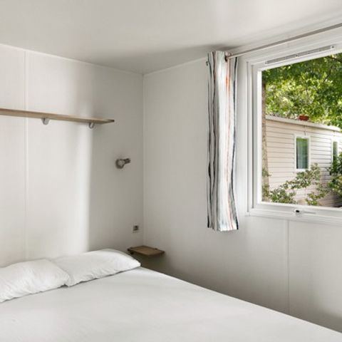 MOBILHOME 4 personnes -  Premium | 2 Ch. | 4 Pers. | Terrasse surélevée | 2 SDB | Clim