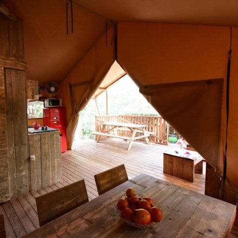 HÉBERGEMENT INSOLITE 6 personnes - Bergerie Lodge - 2 chambres et 1 lit cabane