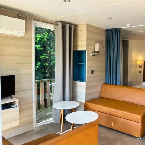 MOBILHOME 2 personnes - Premium Grand 2 Pièces 2 Personnes Climatisé + TV