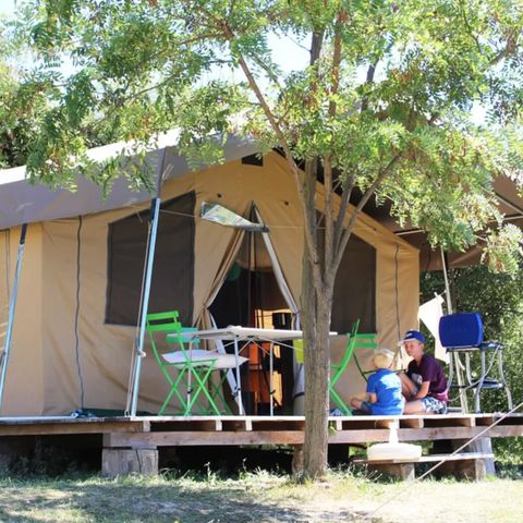 TENTE TOILE ET BOIS 5 personnes - Tente Lodge - 4 ad + 1 enf - avec sanitaires