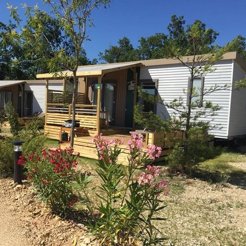 MOBILHOME 6 personnes - Home-Flower Premium 30m² (3 chambres) + terrasse couverte de 16m²