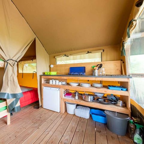 TENTE TOILE ET BOIS 5 personnes - Baroudeur (sans salle de bain privative)