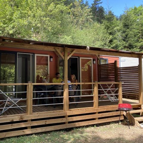 MOBILHOME 5 personnes - Cottage Premium 2 chambres avec terrasse couverte + Clim + TV + Lave-vaisselle