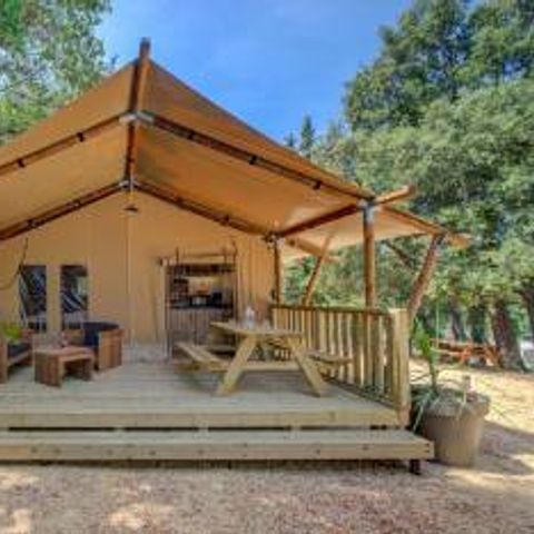 Tente en toile et en bois 4 personnes - Lodge Prémium 4 personnes