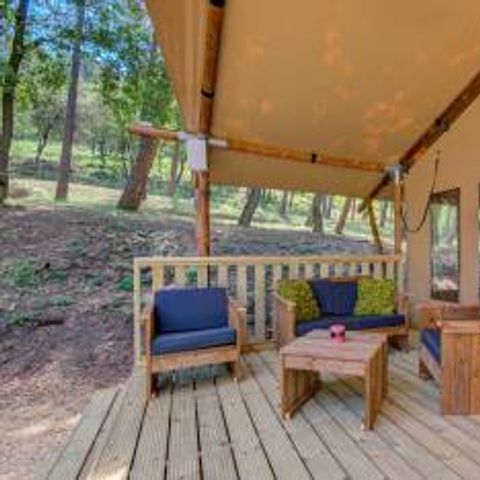 Tente en toile et en bois 4 personnes - Lodge Prémium 4 personnes