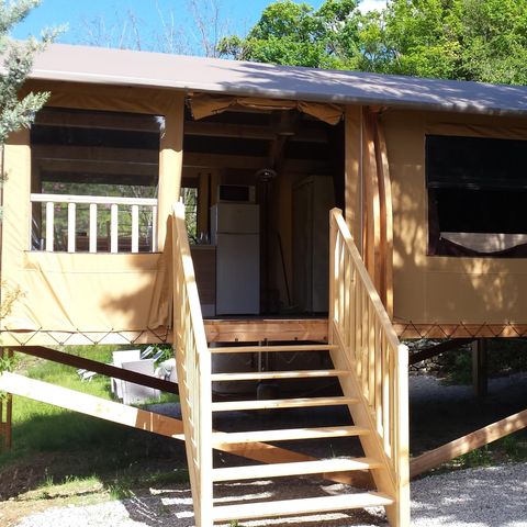 TENTE TOILE ET BOIS 5 personnes - Toilé Nature Luxe 32m² - Jacuzzi - 4 ad + 1 enf