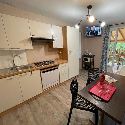 BUNGALOW 5 personnes - Cottage LA GARIOTTE - 5 personnes - 2 chambres - Climatisé - Télévision - Lave-vaisselle - S