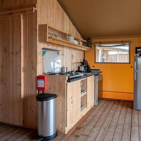 Tente en toile et en bois 6 personnes - SunLodge Pamoja&Kambi