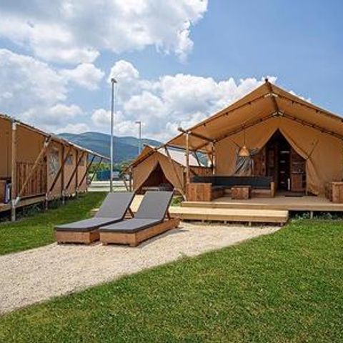 TENTE TOILE ET BOIS 6 personnes - SunLodge Pamoja&Kambi