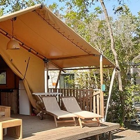 TENTE TOILE ET BOIS 4 personnes - Tente Safari | 2 Ch. | 4 Pers. | 1 SDB | Clim.