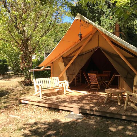 TENTE 5 personnes - Lodge Robinson  - 2 chambres - 25 m2 (+Terrasse couverte 10 m2) 5 personnes