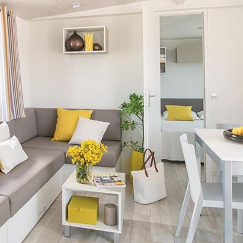 Mobilhome 6 personnes - Ultimate | 3 Ch. | 6 Pers. | Terrasse simple | 2 SDB | Clim. | TV
