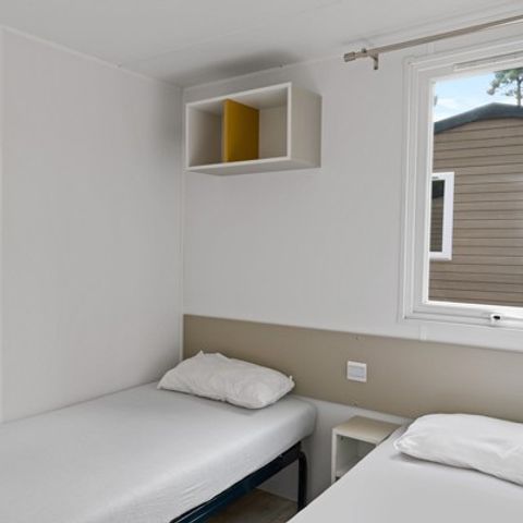 Mobilhome 6 personnes - Ultimate | 3 Ch. | 6 Pers. | Terrasse surélevée | 2 SDB | Clim. | TV