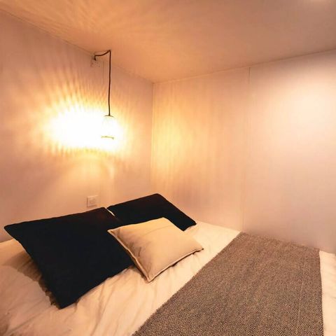 Mobilhome 4 personnes - Coco Sweet | 2 Ch. | 4 Pers. | Terrasse surélevée | Sans SDB | Clim.