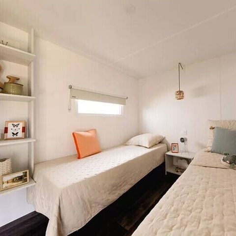 Mobilhome 4 personnes - Coco Sweet | 2 Ch. | 4 Pers. | Terrasse surélevée | Sans SDB | Clim.