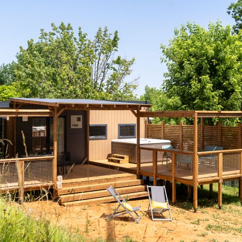 MOBILHOME 6 personnes - EXCLUSIF 3 chambres  Jacuzzi avec suite parentale