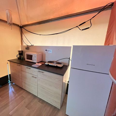 BUNGALOW TOILÉ 6 personnes - Bungalow toilé CYRUS -  Sans sanitaires
