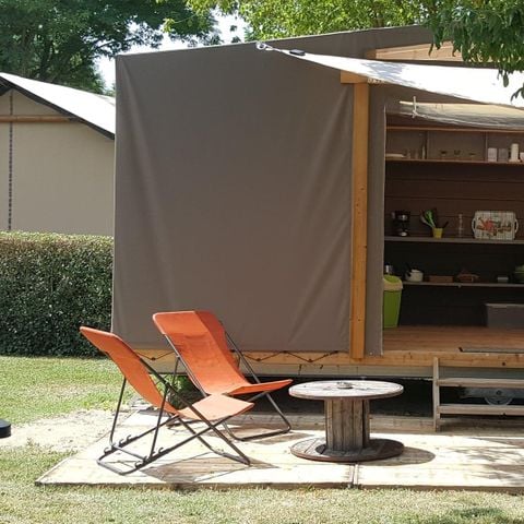BUNGALOW TOILÉ 4 personnes - Bungalow Maori Confort 17m² 2 chambres - (sans sanitaires- sans eau) 2/4 pers