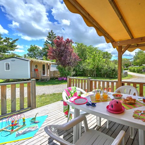 MOBILHOME 4 personnes - Mobil-home Confort 27m² 2 chambres + terrasse couverte + climatisation + TV 4 pers