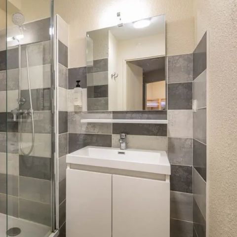 APPARTEMENT 8 personnes - 4 pièces 8 personnes