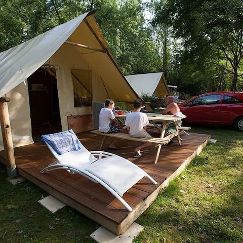 Tente en toile et en bois 4 personnes - AMAZONE BORD DE RIVIERE