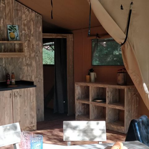 Tente en toile et en bois 4 personnes - Tente Luxe Lodge Safari Dimanche bord de rivière 40 m2