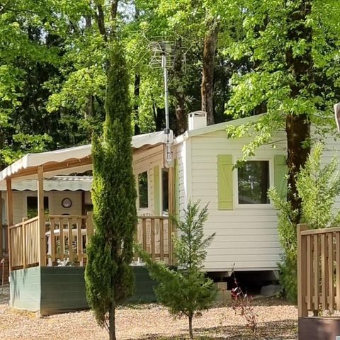 MOBILHOME 2 personnes - Standard 18 - 24m² - 1 chambre - terrasse couverte + TV*