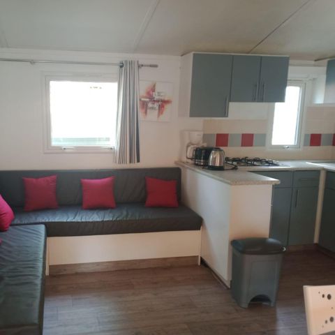 MOBILHOME 6 personnes - Standard 22-28m² - 2 chambres - terrasse couverte + TV*