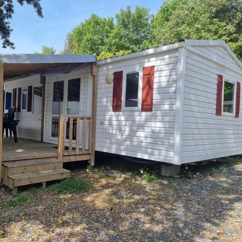 MOBILHOME 8 personnes - Standard 24-34m² - 3 chambres - terrasse couverte + TV*