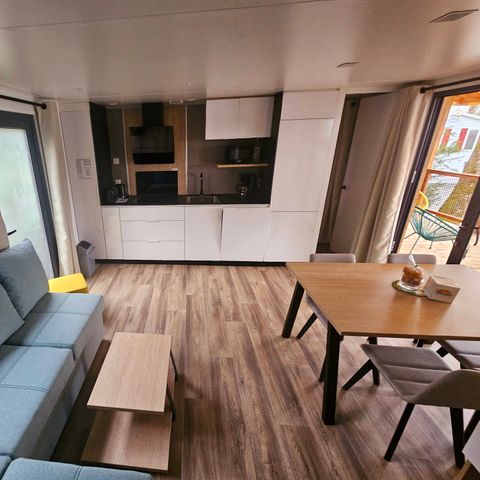 MOBILHOME 8 personnes - Premium 30-40m² - 3 chambres + TV + Terrasse couverte & draps jetables fournis