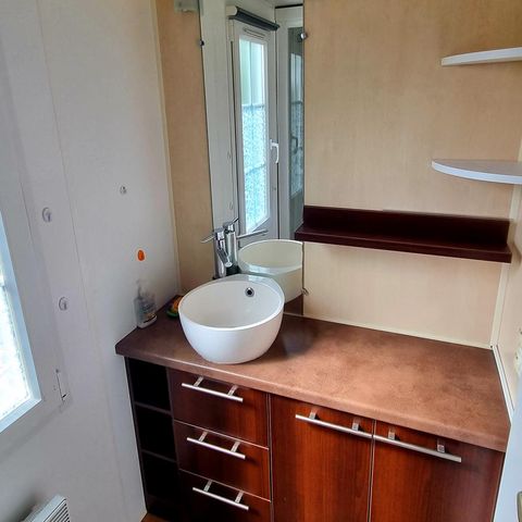 MOBILHOME 6 personnes - Premium 22-28m² - 2 chambres + TV + Terrasse couverte & draps jetables fournis