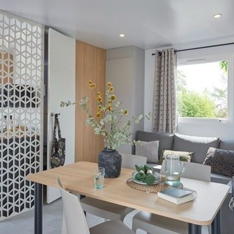 MOBILHOME 4 personnes - FAMILY LUXE PREMIUM, 30 m² avec jacuzzi et clim