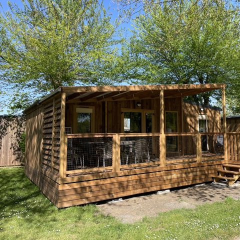 MOBILHOME 6 personnes - Premium 56 m² (3 chambres) dont terrasse semi-couverte fermée + Clim + TV + LV + Plancha