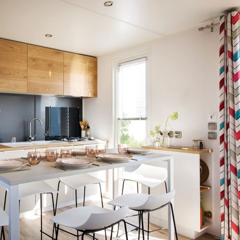 MOBILHOME 8 personnes - Mobil-home 32m² (3 chambres) + grande terrasse semi-couverte de 18m²