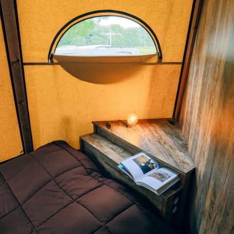 HÉBERGEMENT INSOLITE 4 personnes - TIPI 4 PERS- 2 chambres