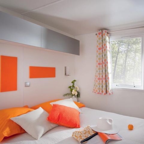 MOBILHOME 4 personnes - SMALL - 2 CHAMBRES - 2/4 PERSONNES