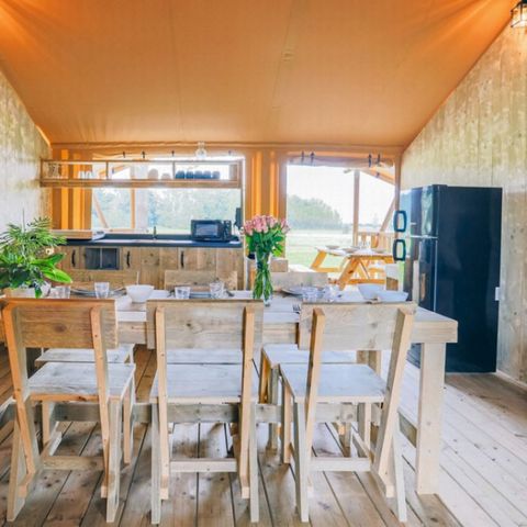 Tente en toile et en bois 8 personnes - SAFARI LODGE 7/8 personnes