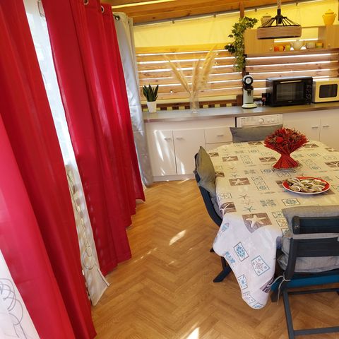 MOBILHOME 4 personnes - Particulier sur le camping