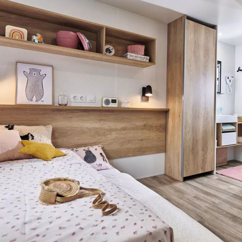 MOBILHOME 4 personnes - Premium 3 Pièces 4 Personnes Climatisé + TV