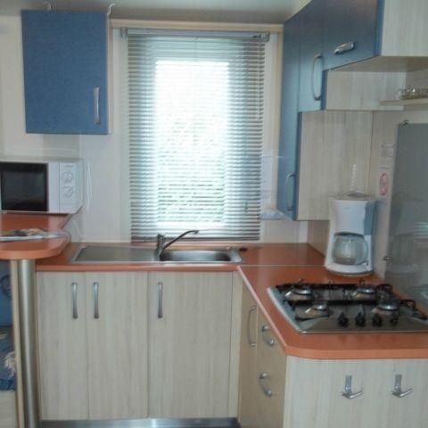 MOBILHOME 6 personnes - Mobil-home Confort TITANIA 30m² - 3 chambres + terrasse semi-couverte 15m²