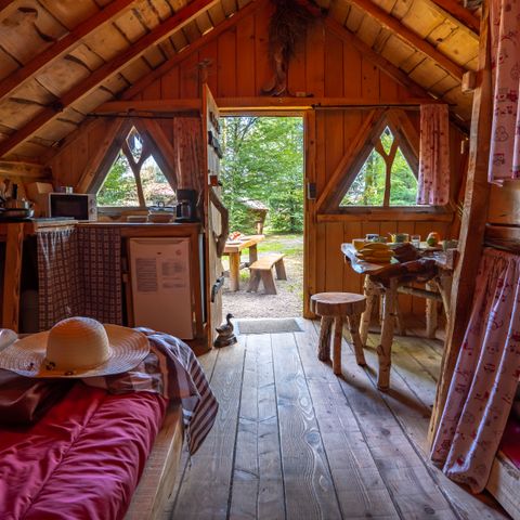 Insolite 4 personnes - Cabane Gretel (sanitaires communs)