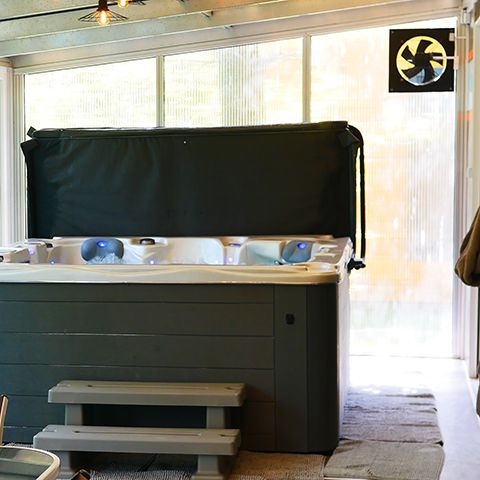 HÉBERGEMENT INSOLITE 2 personnes - Container Spa et Sauna